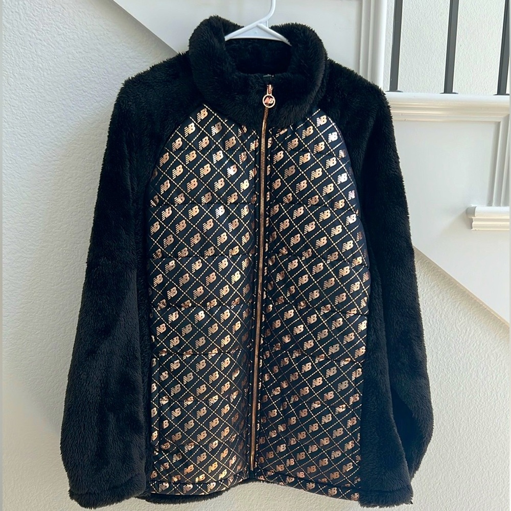 New Balance Fuzzy Black Jacket